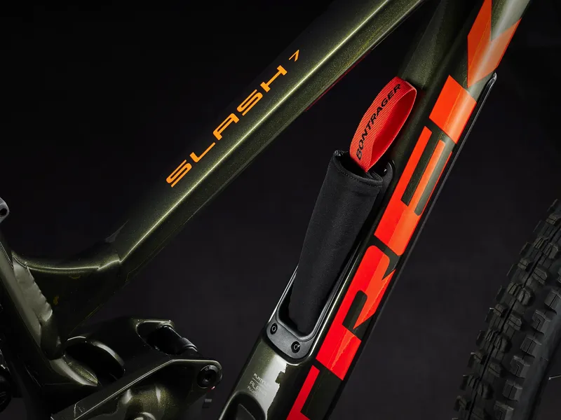 TREK Slash 7 Full Suspension Mountain Bike in Black Olive-4